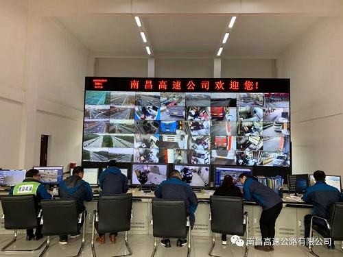 只争朝夕，，，，，，，，不负韶华！我们这样做